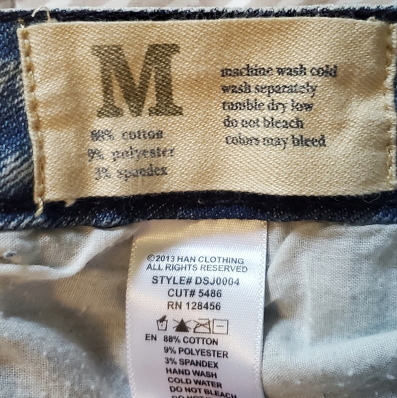 The Classic Comic Book Print Womens Denim Shorts sz M - Picture 6 of 9